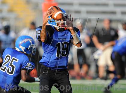 Thumbnail 2 in Patterson vs. Archbishop Curley (I-95 Kickoff Classic) photogallery.