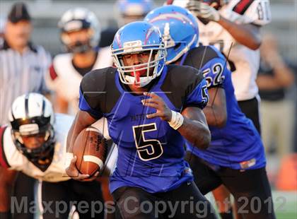 Thumbnail 2 in Patterson vs. Archbishop Curley (I-95 Kickoff Classic) photogallery.