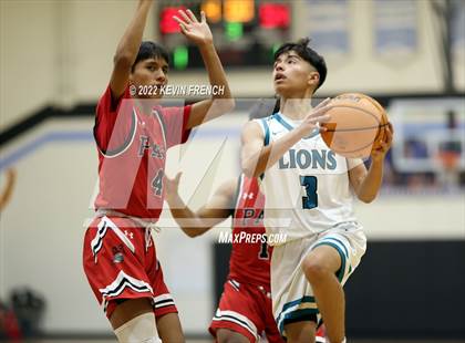 Thumbnail 2 in Page vs. St. John Paul II Catholic (VCS Thanksgiving Tournament) photogallery.