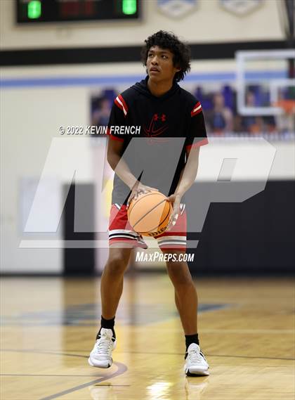 Thumbnail 2 in Page vs. St. John Paul II Catholic (VCS Thanksgiving Tournament) photogallery.
