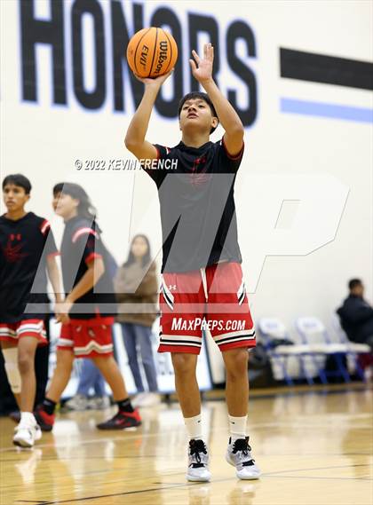 Thumbnail 1 in Page vs. St. John Paul II Catholic (VCS Thanksgiving Tournament) photogallery.