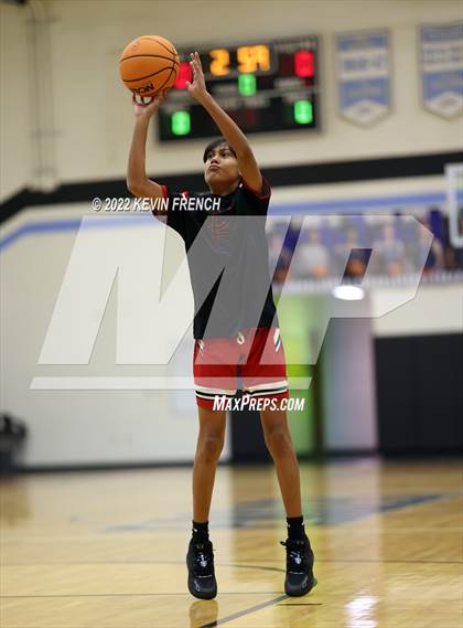 Thumbnail 1 in Page vs. St. John Paul II Catholic (VCS Thanksgiving Tournament) photogallery.