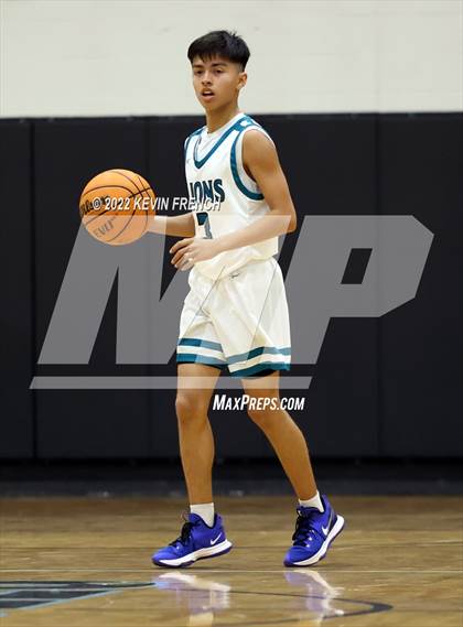Thumbnail 2 in Page vs. St. John Paul II Catholic (VCS Thanksgiving Tournament) photogallery.