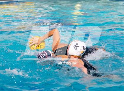 Thumbnail 2 in Corona del Mar vs Foothill (Bill Barnett Holiday Cup) photogallery.
