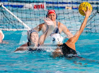 Thumbnail 2 in Corona del Mar vs Foothill (Bill Barnett Holiday Cup) photogallery.