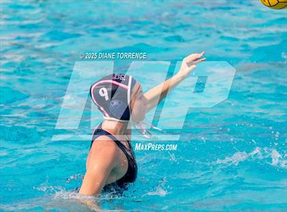 Thumbnail 2 in Corona del Mar vs Foothill (Bill Barnett Holiday Cup) photogallery.