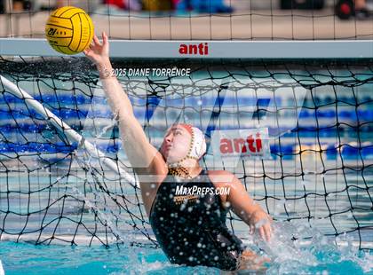 Thumbnail 1 in Corona del Mar vs Foothill (Bill Barnett Holiday Cup) photogallery.