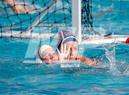 Thumbnail 2 in Corona del Mar vs Foothill (Bill Barnett Holiday Cup) photogallery.