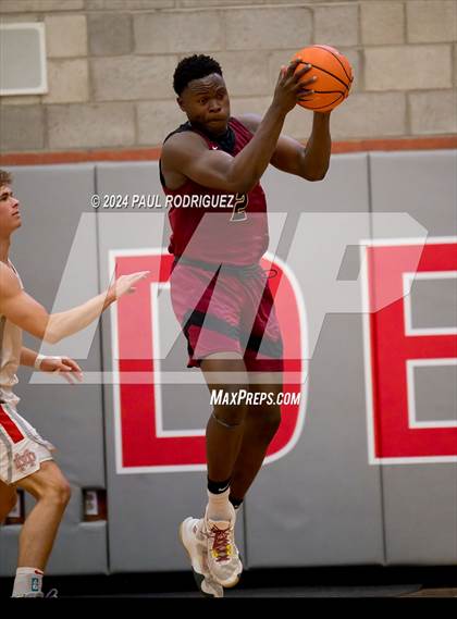 Thumbnail 3 in JSerra Catholic @ Mater Dei photogallery.