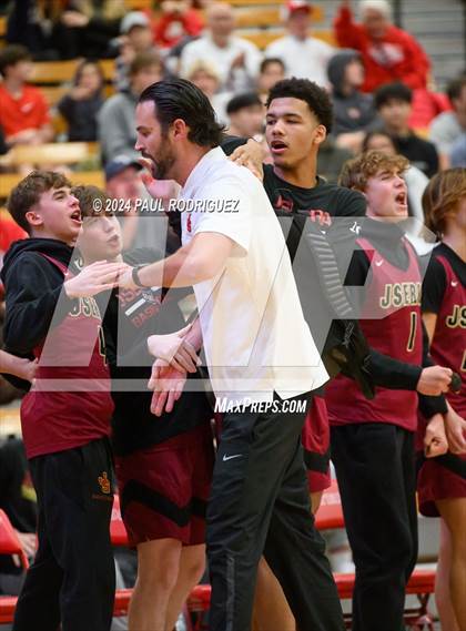 Thumbnail 2 in JSerra Catholic @ Mater Dei photogallery.