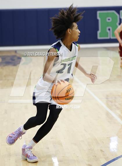 Thumbnail 1 in Cedar @ Ridgeline (Sophomore) photogallery.