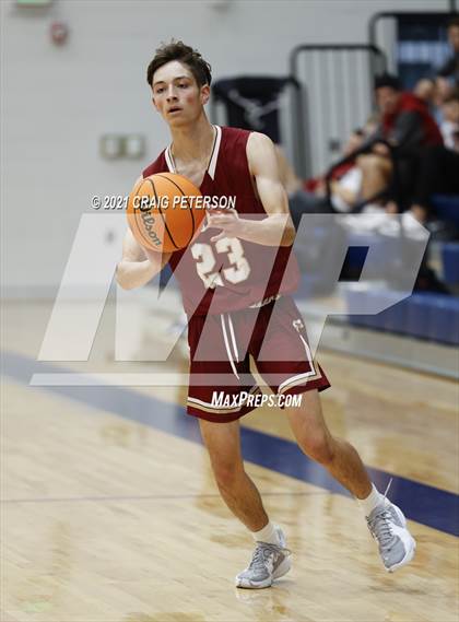 Thumbnail 1 in Cedar @ Ridgeline (Sophomore) photogallery.