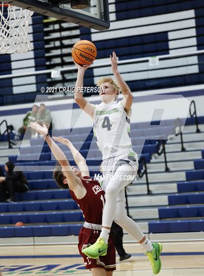Thumbnail 3 in Cedar @ Ridgeline (Sophomore) photogallery.