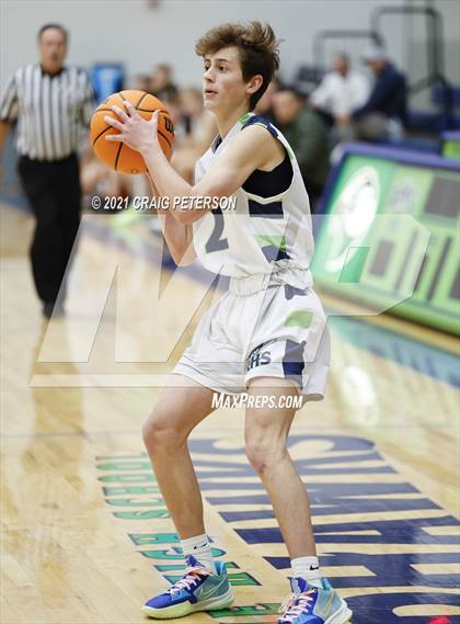 Thumbnail 3 in Cedar @ Ridgeline (Sophomore) photogallery.