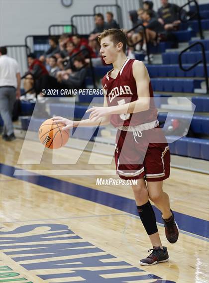 Thumbnail 1 in Cedar @ Ridgeline (Sophomore) photogallery.