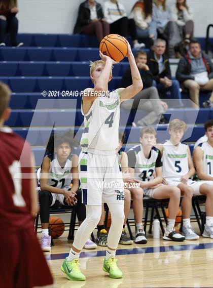 Thumbnail 1 in Cedar @ Ridgeline (Sophomore) photogallery.