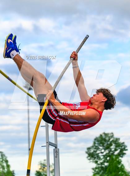 Thumbnail 2 in Bomber Relays photogallery.
