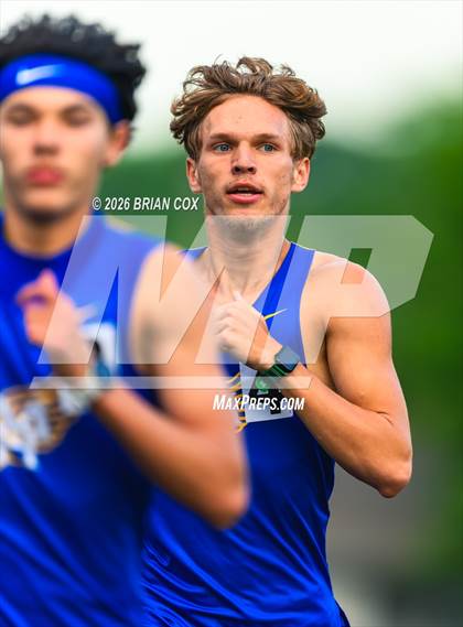 Thumbnail 3 in Bomber Relays photogallery.