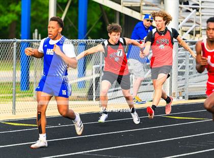Thumbnail 1 in Bomber Relays photogallery.