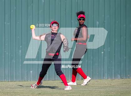 Thumbnail 3 in Lawton @ Mustang photogallery.