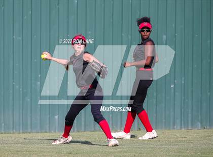 Thumbnail 2 in Lawton @ Mustang photogallery.