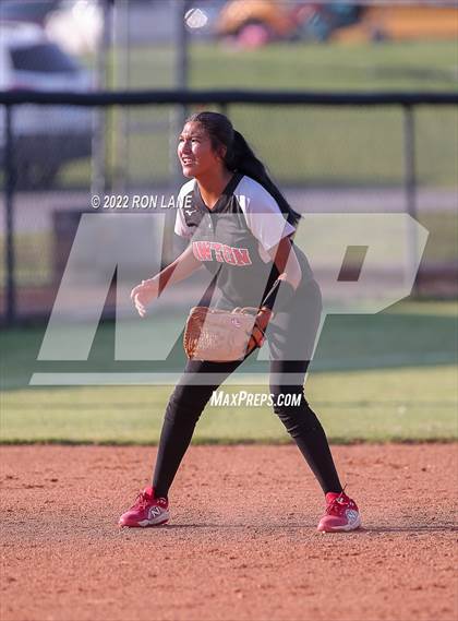 Thumbnail 3 in Lawton @ Mustang photogallery.