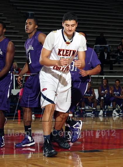 Thumbnail 3 in Klein Collins vs. Humble (McDonald's Texas Invitational) photogallery.