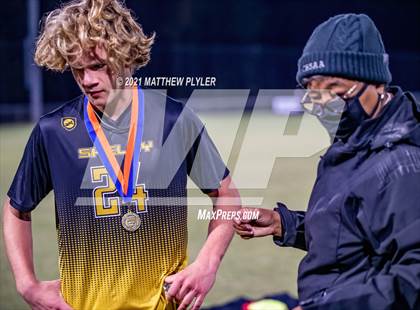Thumbnail 3 in Greene Central vs. Shelby (NCHSAA 2A Final - Awards) photogallery.