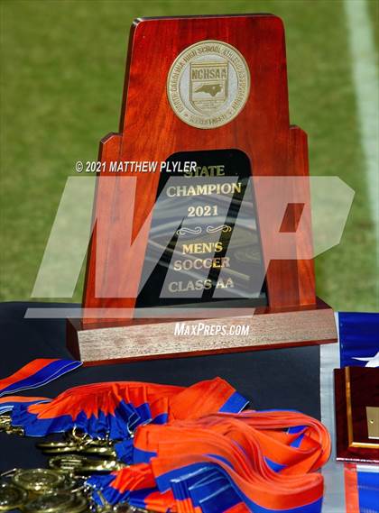Thumbnail 1 in Greene Central vs. Shelby (NCHSAA 2A Final - Awards) photogallery.
