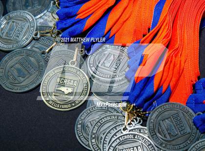Thumbnail 1 in Greene Central vs. Shelby (NCHSAA 2A Final - Awards) photogallery.
