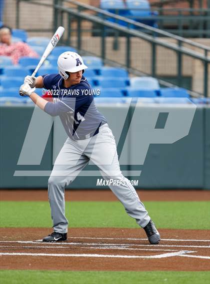 Thumbnail 3 in Topeka-Seaman vs. Overland Park-St Thomas Aquinas(KSHSAA State 5A Quarterfinals) photogallery.