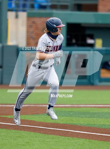 Thumbnail 3 in Topeka-Seaman vs. Overland Park-St Thomas Aquinas(KSHSAA State 5A Quarterfinals) photogallery.