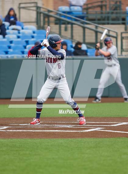 Thumbnail 3 in Topeka-Seaman vs. Overland Park-St Thomas Aquinas(KSHSAA State 5A Quarterfinals) photogallery.
