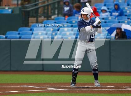 Thumbnail 3 in Topeka-Seaman vs. Overland Park-St Thomas Aquinas(KSHSAA State 5A Quarterfinals) photogallery.