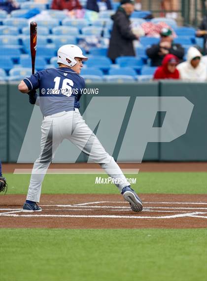 Thumbnail 2 in Topeka-Seaman vs. Overland Park-St Thomas Aquinas(KSHSAA State 5A Quarterfinals) photogallery.