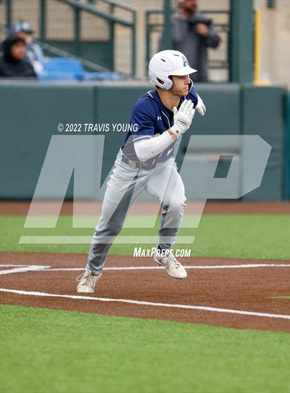 Thumbnail 2 in Topeka-Seaman vs. Overland Park-St Thomas Aquinas(KSHSAA State 5A Quarterfinals) photogallery.