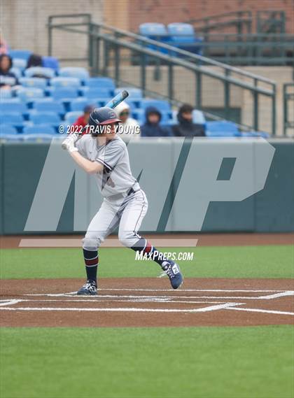 Thumbnail 3 in Topeka-Seaman vs. Overland Park-St Thomas Aquinas(KSHSAA State 5A Quarterfinals) photogallery.