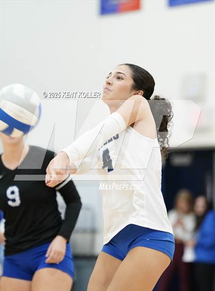 Thumbnail 3 in Grosse Pointe South @ Utica Eisenhower photogallery.