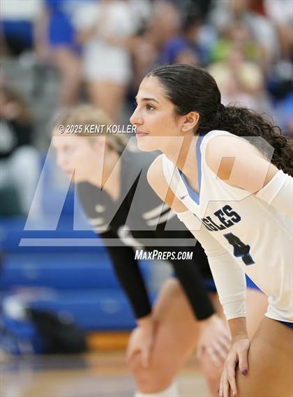 Thumbnail 2 in Grosse Pointe South @ Utica Eisenhower photogallery.