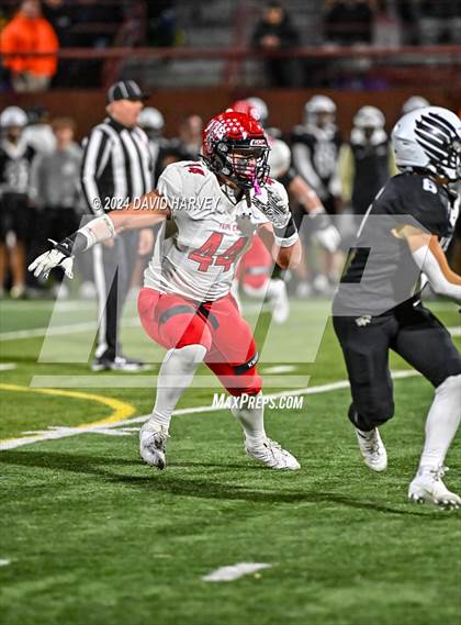 Thumbnail 3 in Fairview @ Mountain Vista (CHSAA 5A Quarter Final) photogallery.