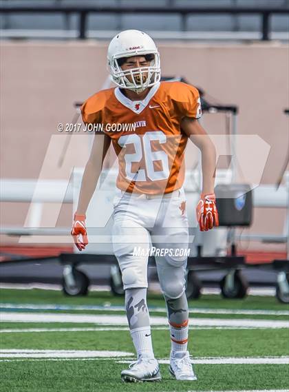 Thumbnail 1 in Alvin JV Orange vs Waltrip JV photogallery.