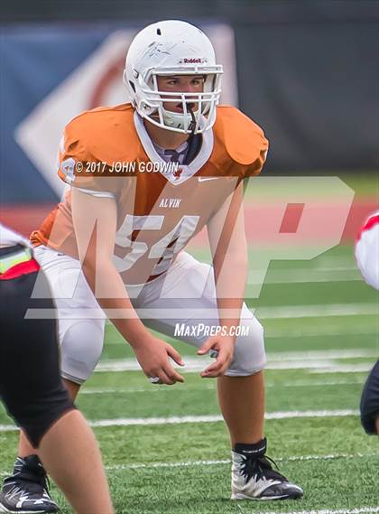Thumbnail 2 in Alvin JV Orange vs Waltrip JV photogallery.