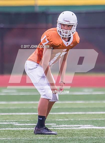 Thumbnail 3 in Alvin JV Orange vs Waltrip JV photogallery.