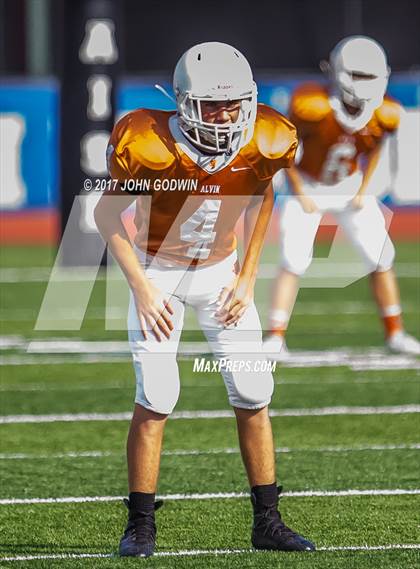 Thumbnail 3 in Alvin JV Orange vs Waltrip JV photogallery.