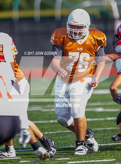 Thumbnail 3 in Alvin JV Orange vs Waltrip JV photogallery.