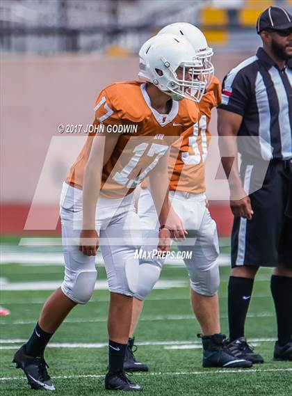 Thumbnail 1 in Alvin JV Orange vs Waltrip JV photogallery.