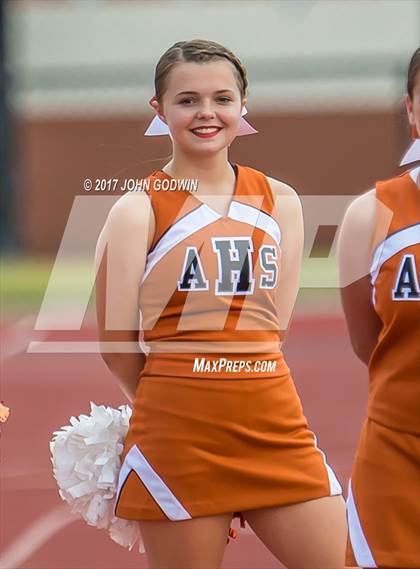Thumbnail 3 in Alvin JV Orange vs Waltrip JV photogallery.