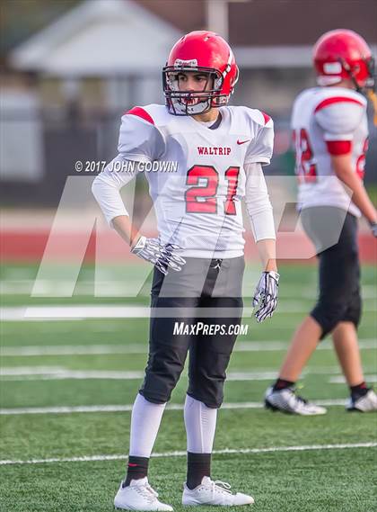 Thumbnail 2 in Alvin JV Orange vs Waltrip JV photogallery.