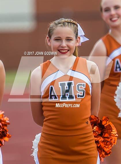 Thumbnail 2 in Alvin JV Orange vs Waltrip JV photogallery.