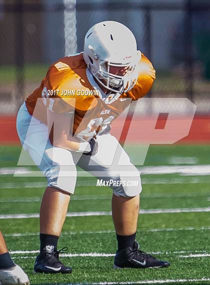 Thumbnail 1 in Alvin JV Orange vs Waltrip JV photogallery.